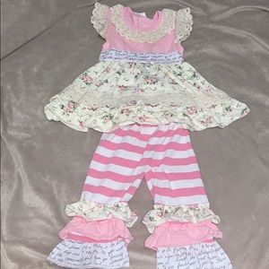 Boutique 2T Outfit